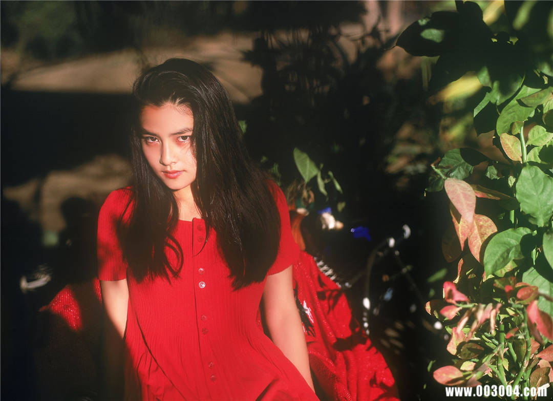 日本最美少女の复古气质脸|宝生舞 x 筱山纪信