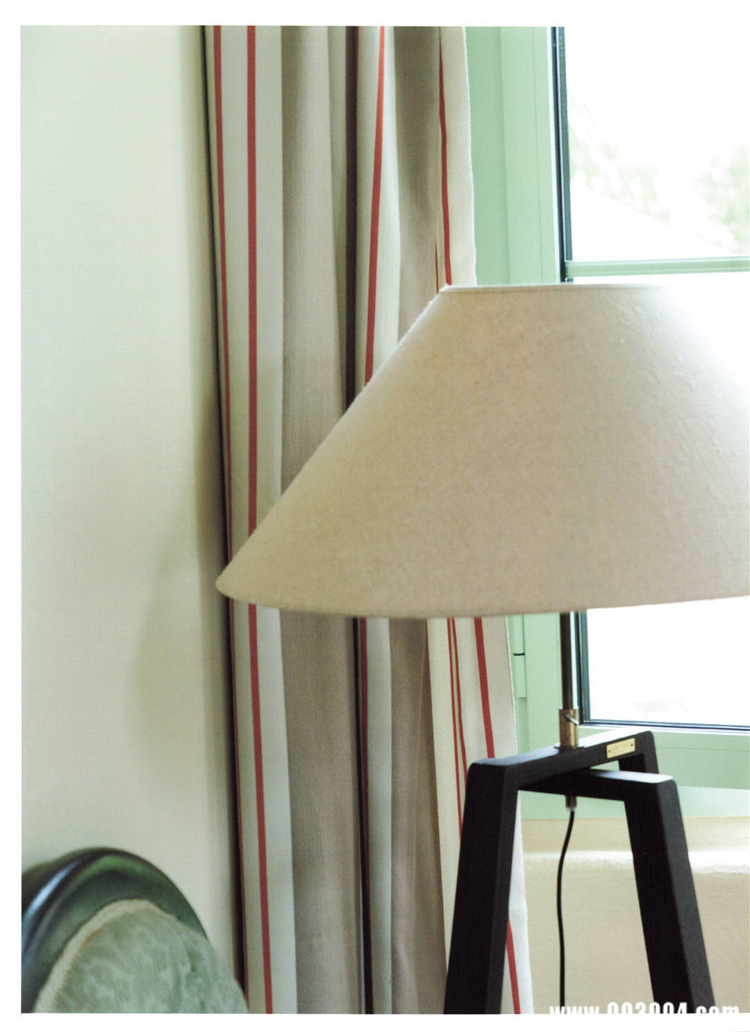 [乃木坂46]堀未央奈2nd写真集《いつかの待ち合わせ場所》