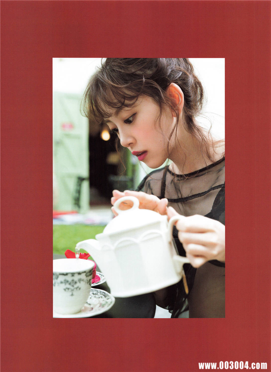 [乃木坂46]堀未央奈2nd写真集《いつかの待ち合わせ場所》