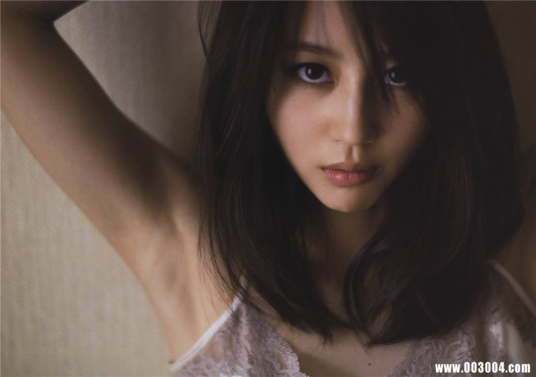 堀北真希最新性感写真集《Dramatic》