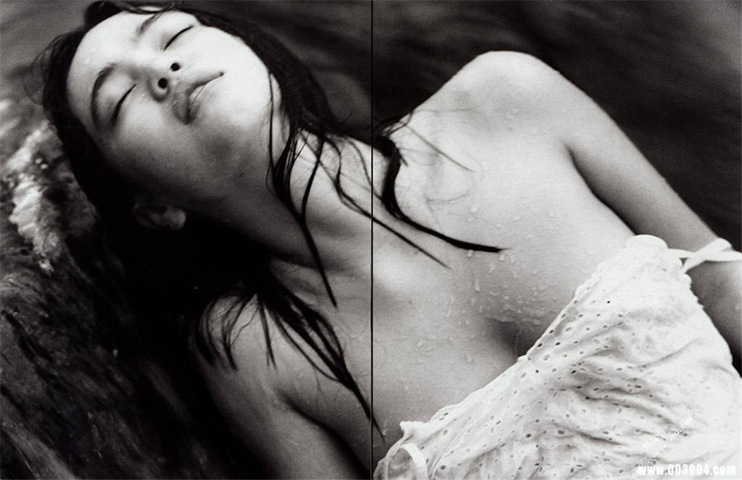 永井流奈写真集《天城淫行》高清全本