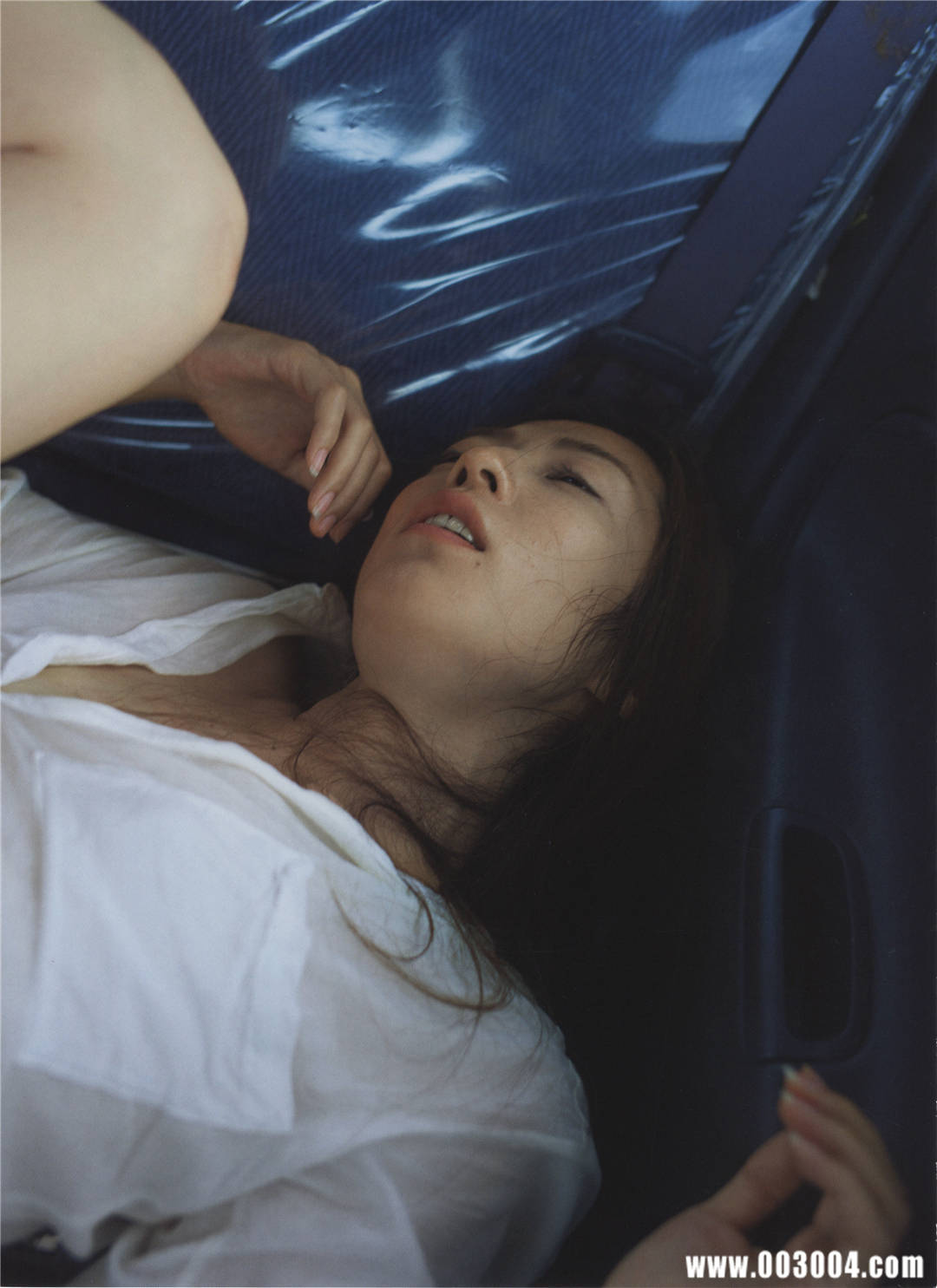 中村爱美 写真集 《Lyin Eyes》高清全本