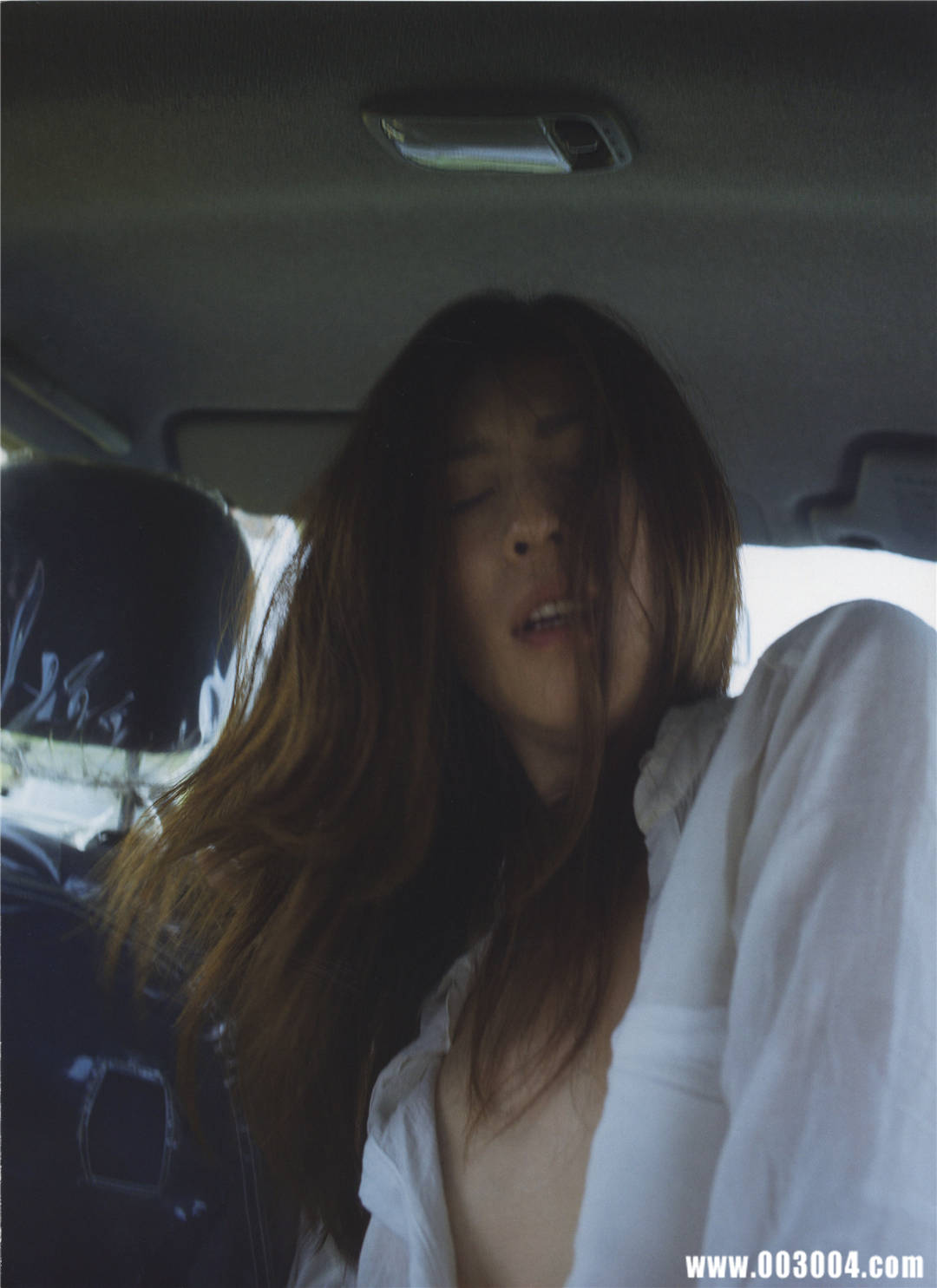 中村爱美 写真集 《Lyin Eyes》高清全本