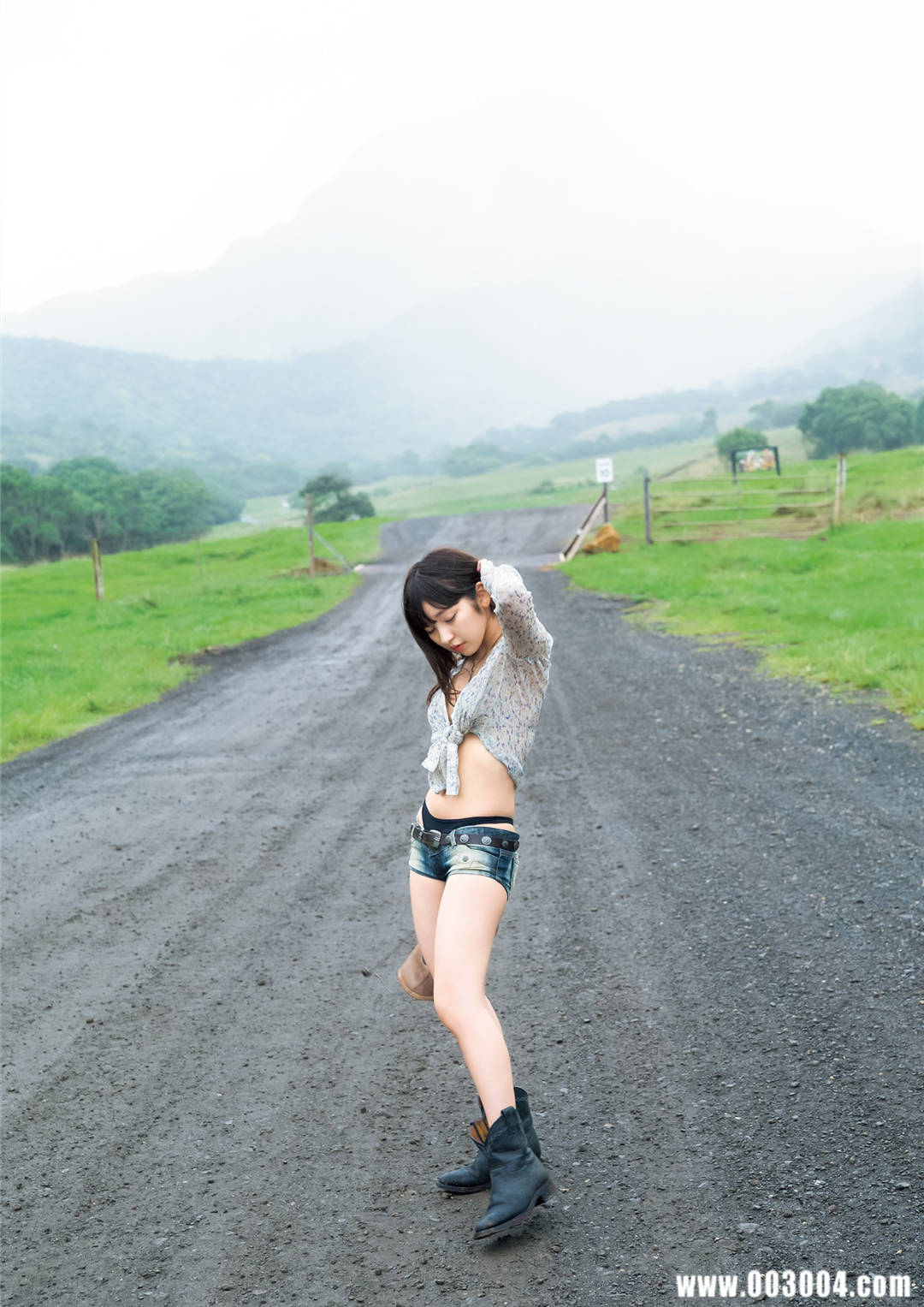 平成最后の奇迹原石 | 十味1st写真集《とーみにこ》