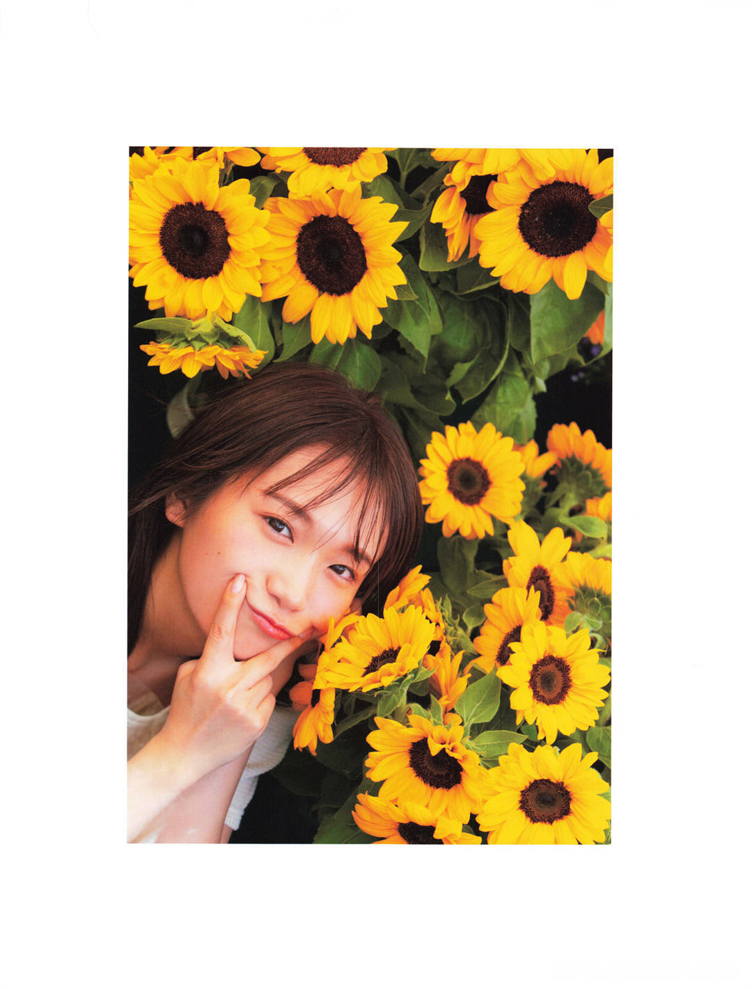 “性感”到了牙齿 | 秋元真夏2nd写真集《しあわせにしたい》