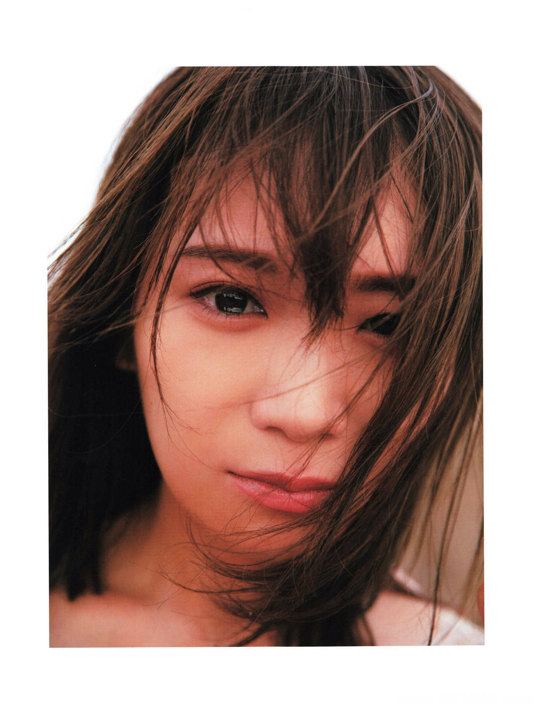 “性感”到了牙齿 | 秋元真夏2nd写真集《しあわせにしたい》