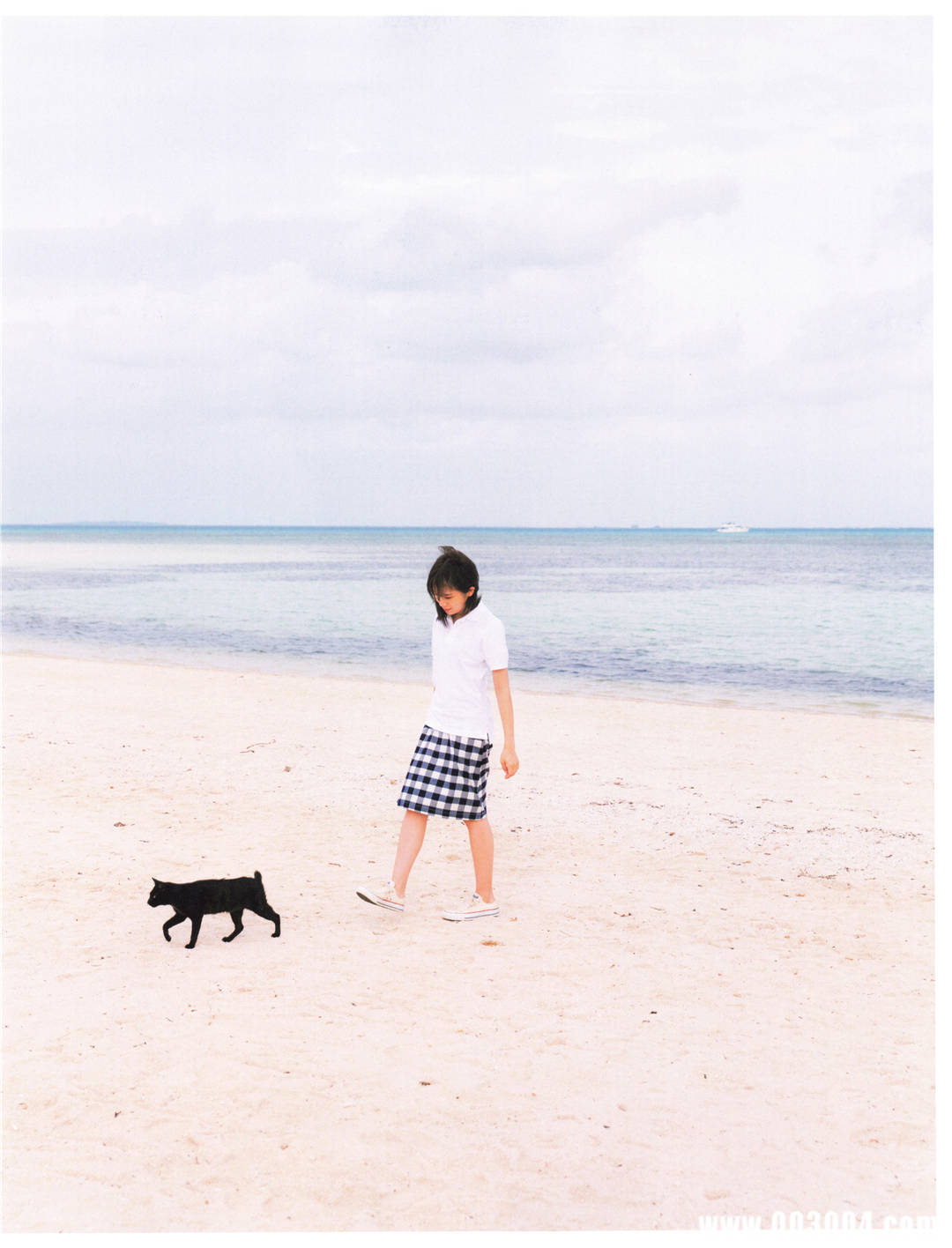 “性感”到了牙齿 | 秋元真夏2nd写真集《しあわせにしたい》