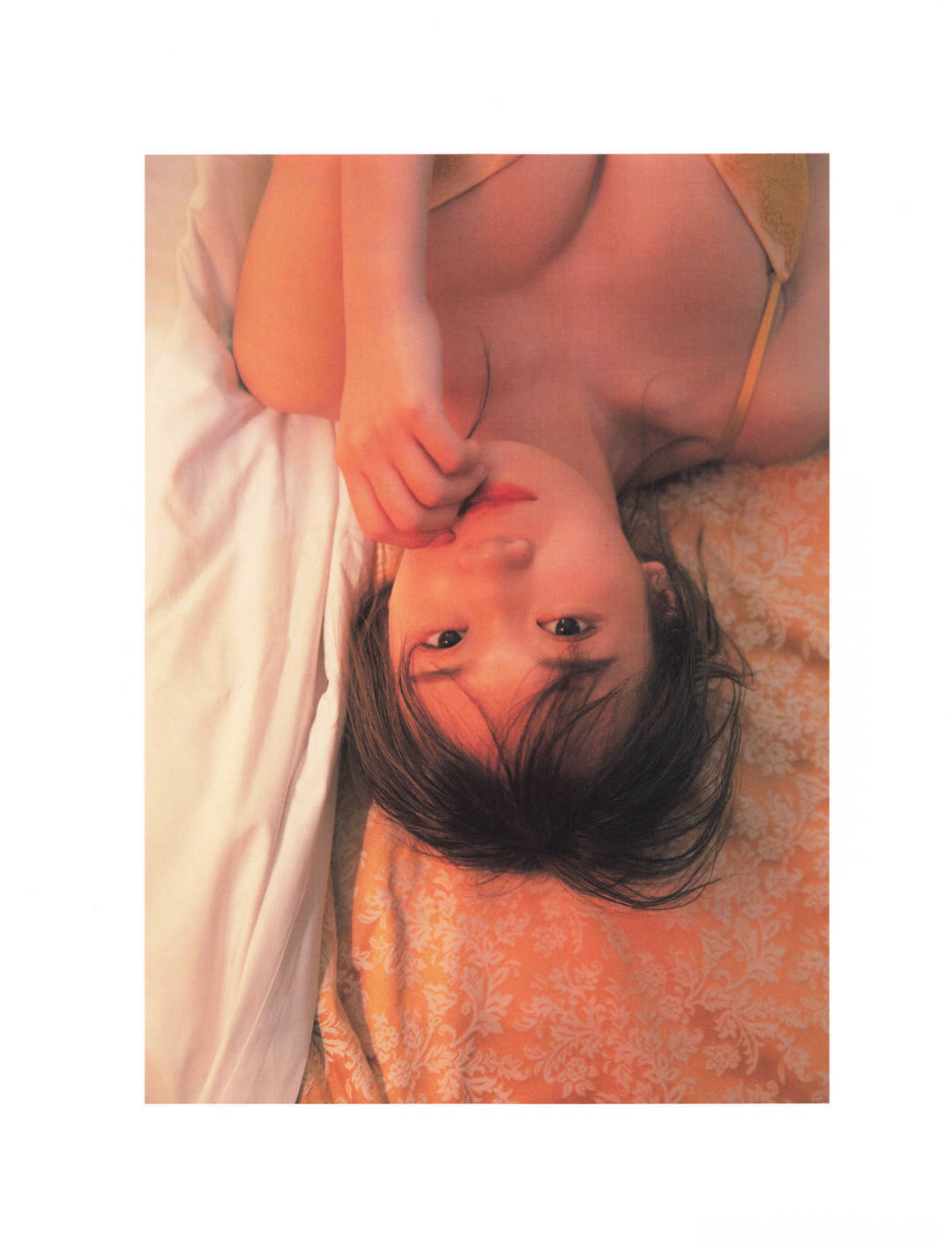 “性感”到了牙齿 | 秋元真夏2nd写真集《しあわせにしたい》