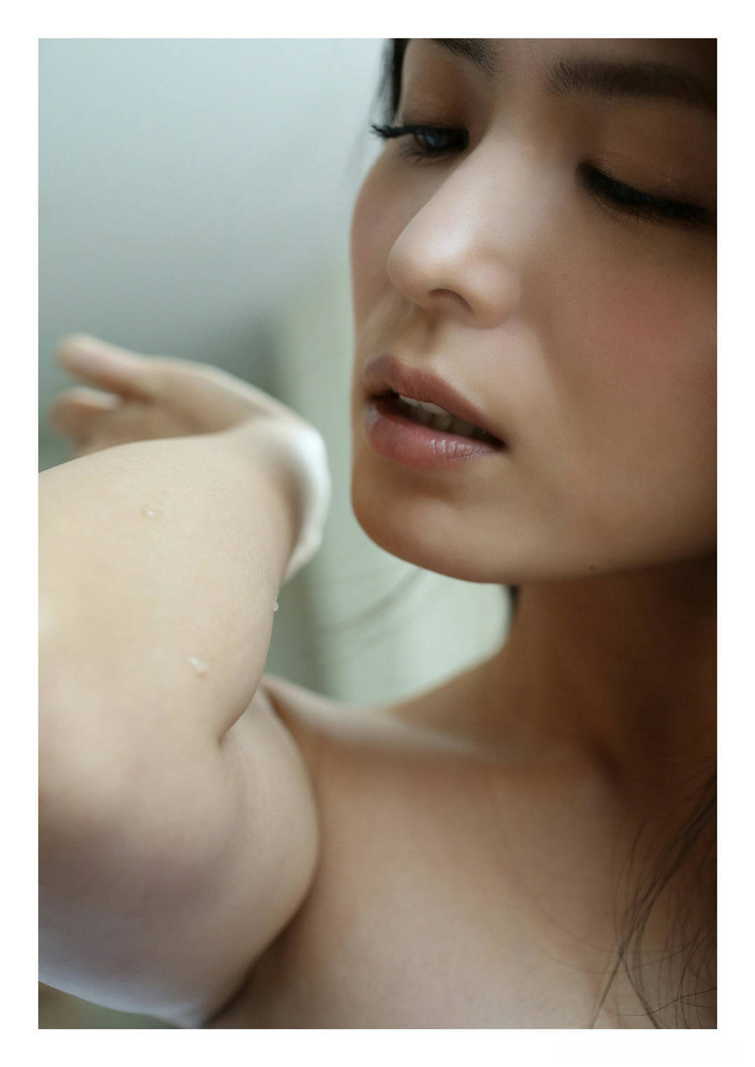 川村雪绘写真集《衝撃の解禁エロス》高清全本