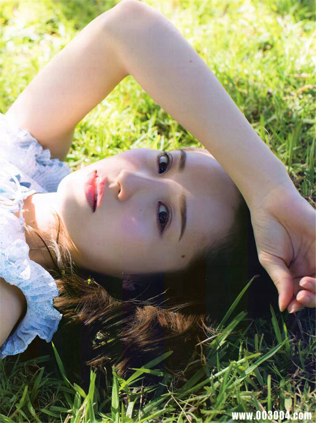 卫藤美彩写真集《話を聞こうか》高清全本