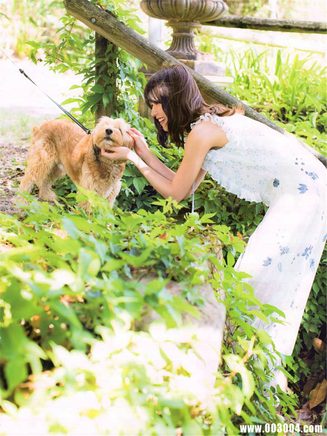 卫藤美彩写真集《話を聞こうか》高清全本