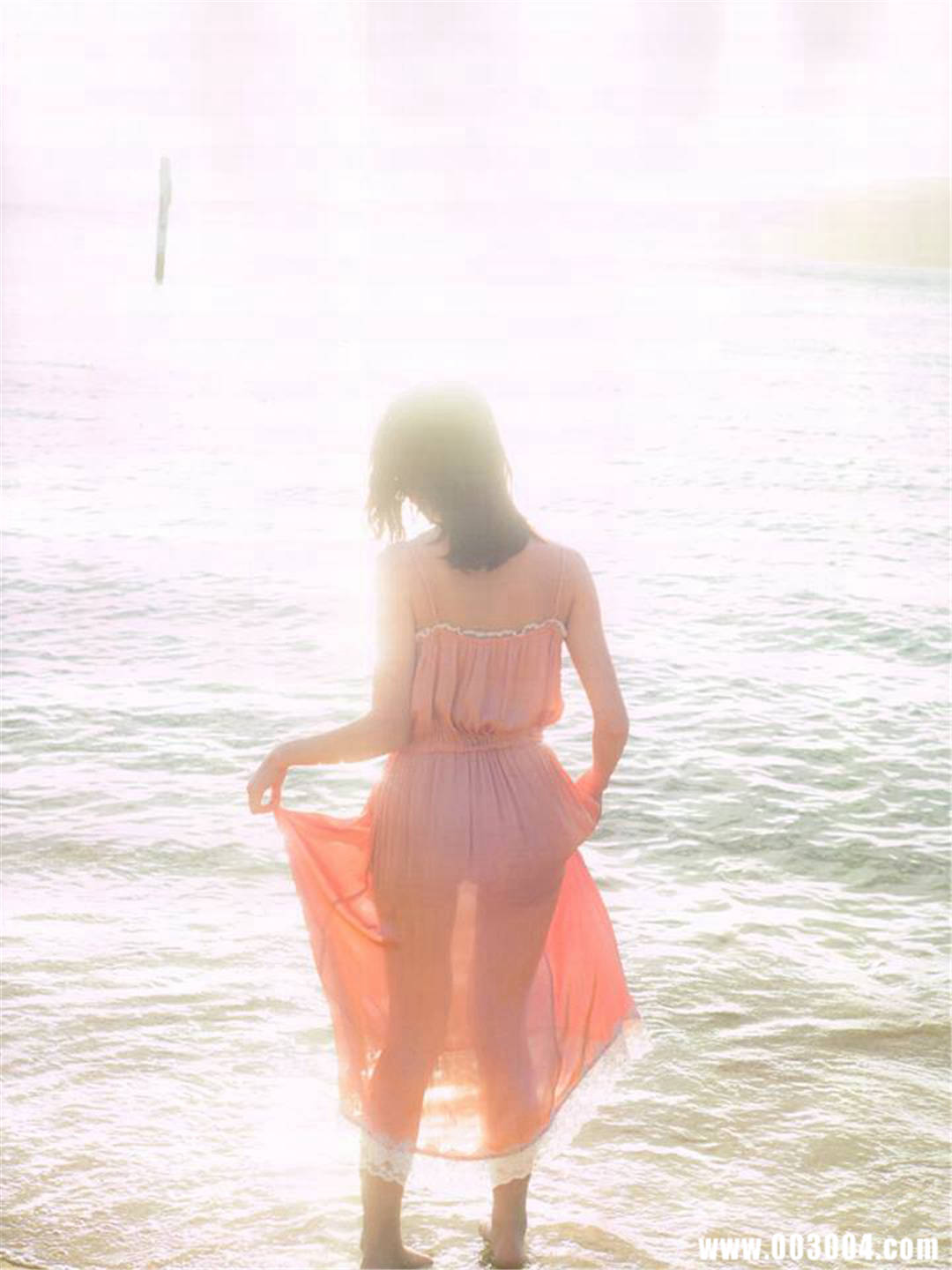 卫藤美彩写真集《話を聞こうか》高清全本