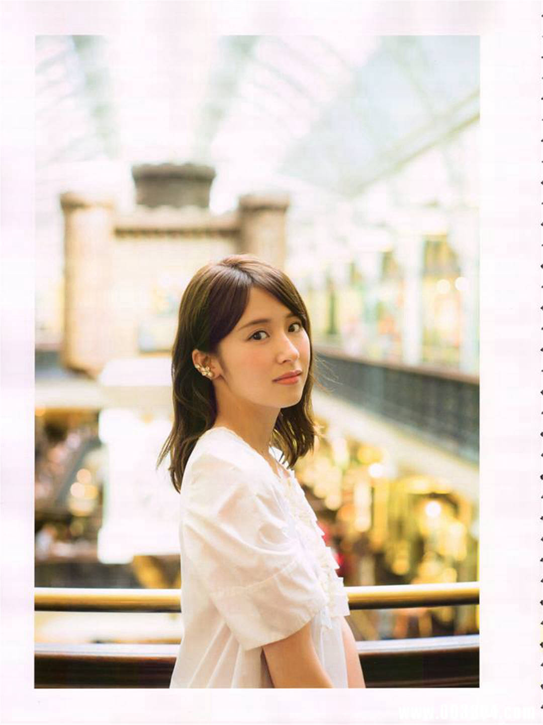 卫藤美彩写真集《話を聞こうか》高清全本