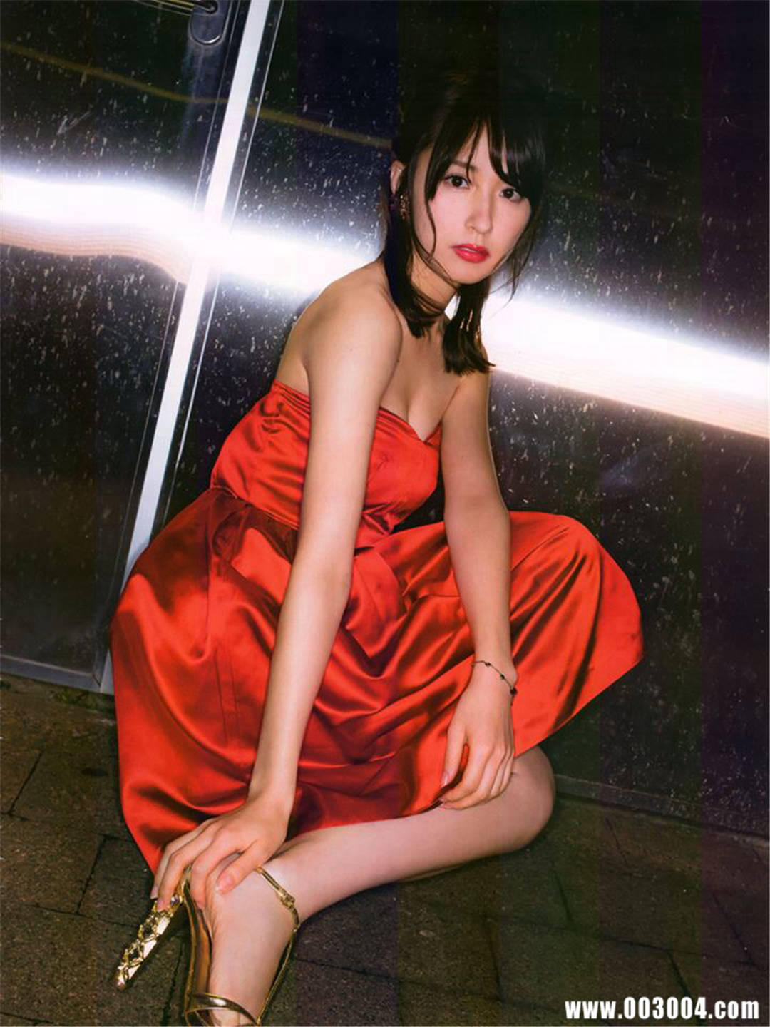 卫藤美彩写真集《話を聞こうか》高清全本