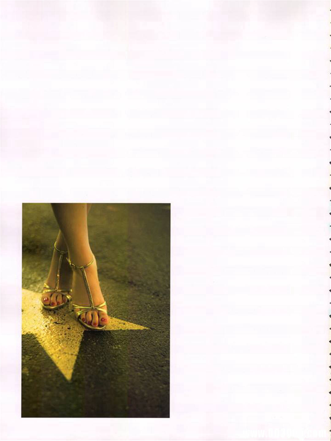 卫藤美彩写真集《話を聞こうか》高清全本