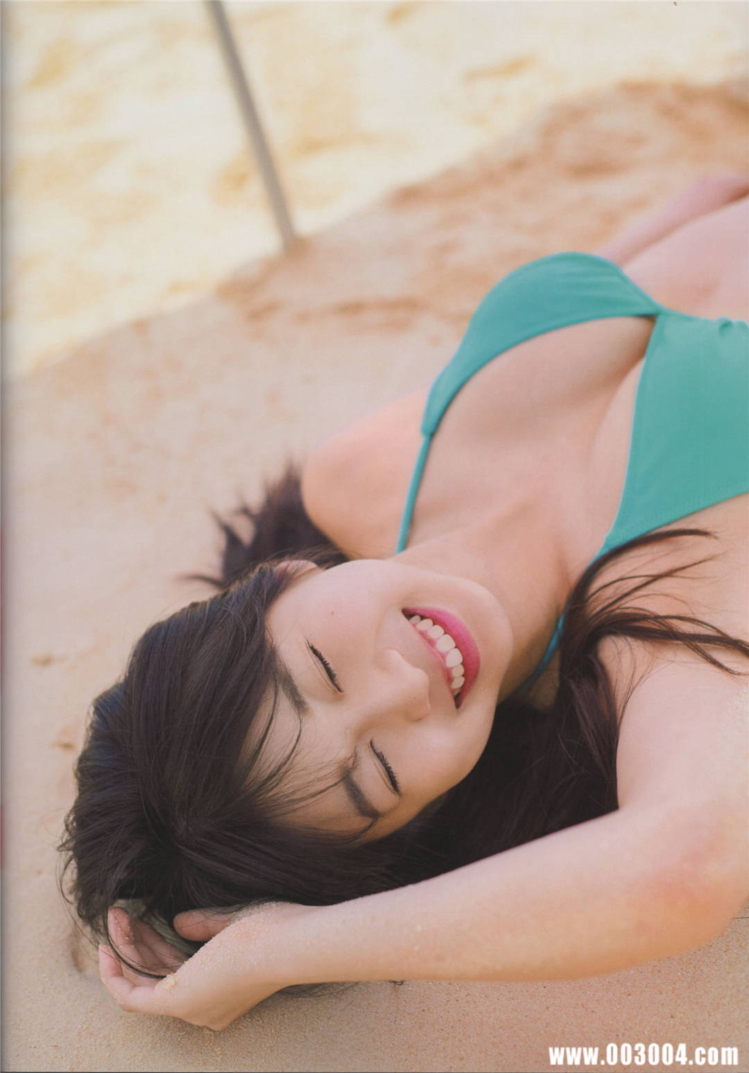 拥有天使般笑容 | 牧野真莉爱写真集《Summer Days》高清全本