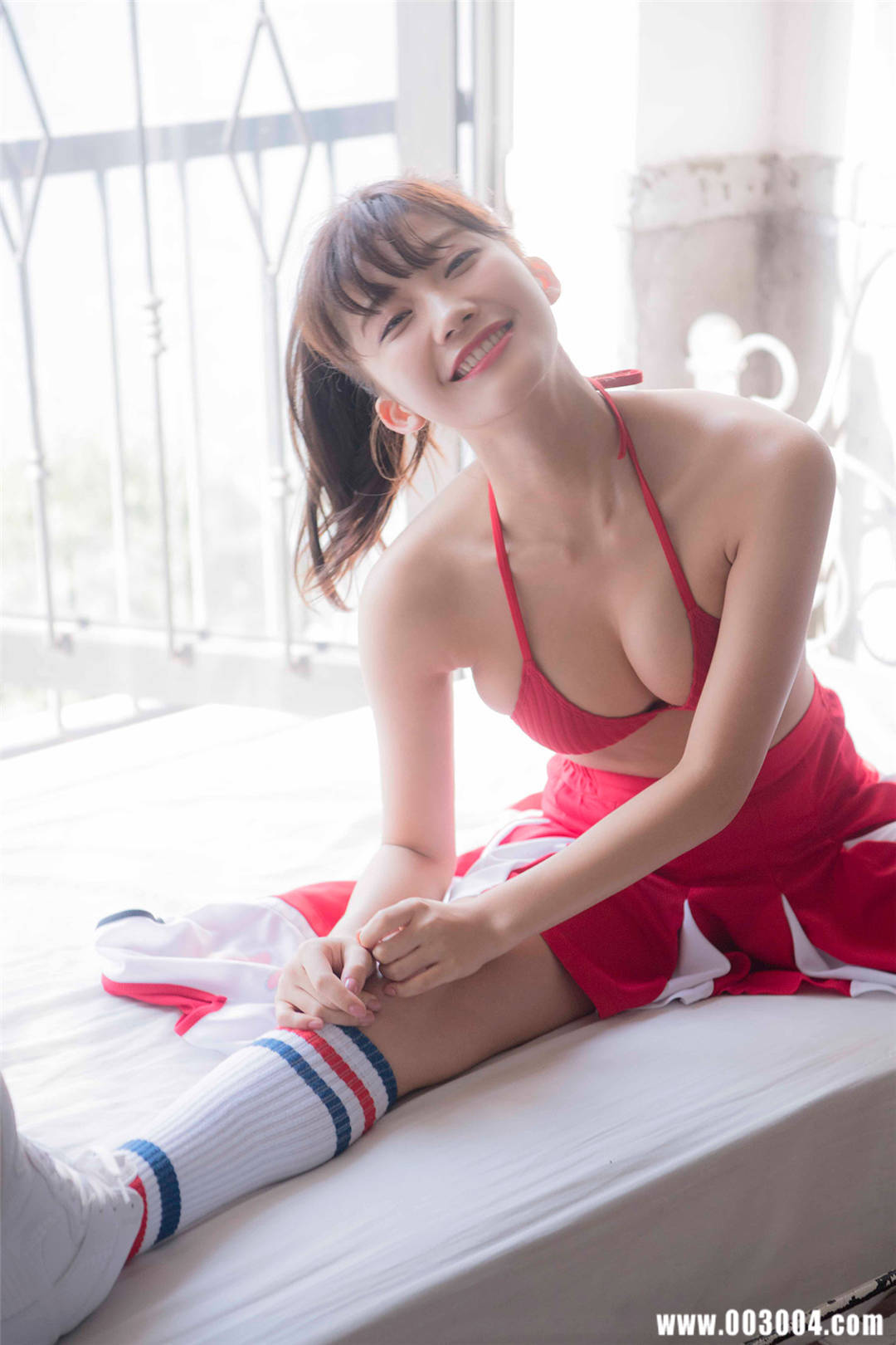 小仓优香写真集《变身エロティクス》高清全本