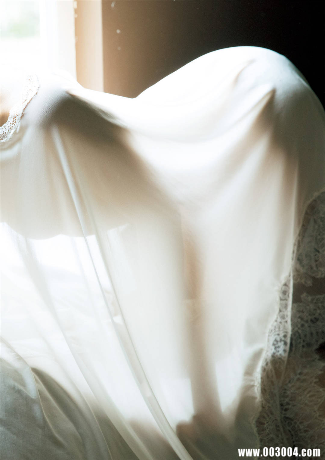 川崎绫1st写真集『触れてくれますか』高清全本