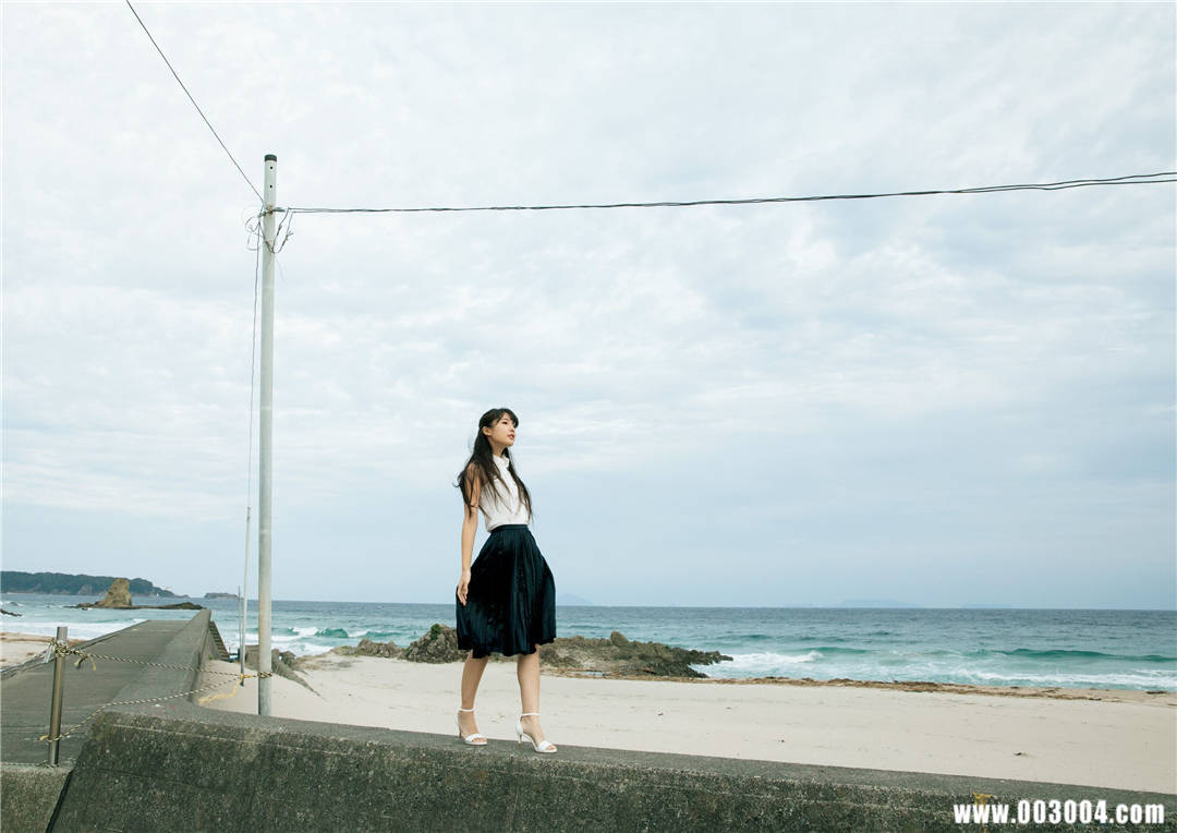 川崎绫1st写真集『触れてくれますか』高清全本