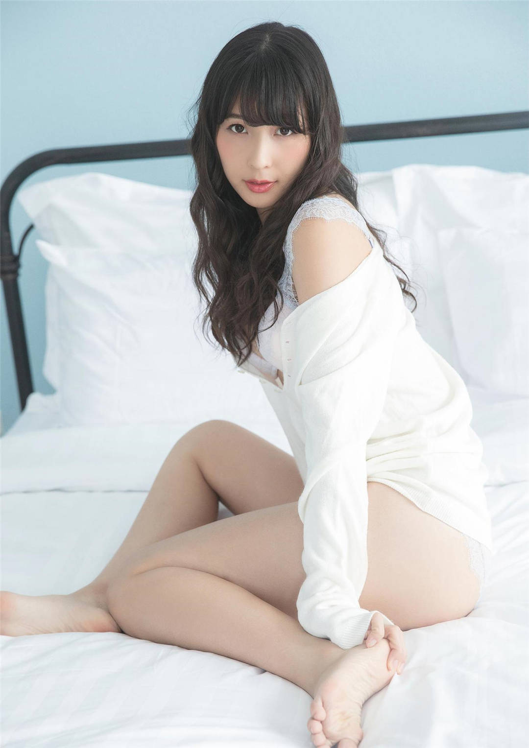 水蛇腰女神 | 川崎绫写真集《AYA TRIP》