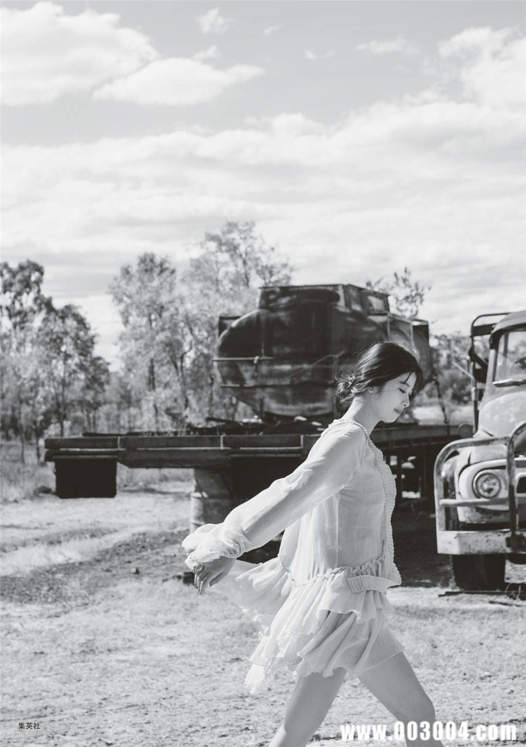 马场富美加首部旅行书《马场ふみか ばばたび》：沉浸在树熊的拥抱中！