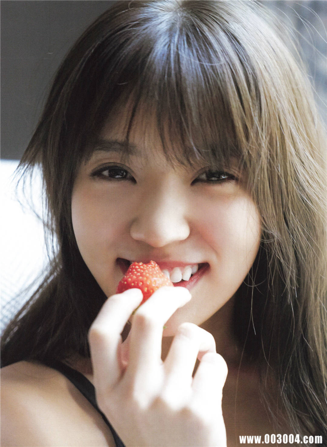 欅坂46 | 小林由依1st写真集《感情の構図》高清全本