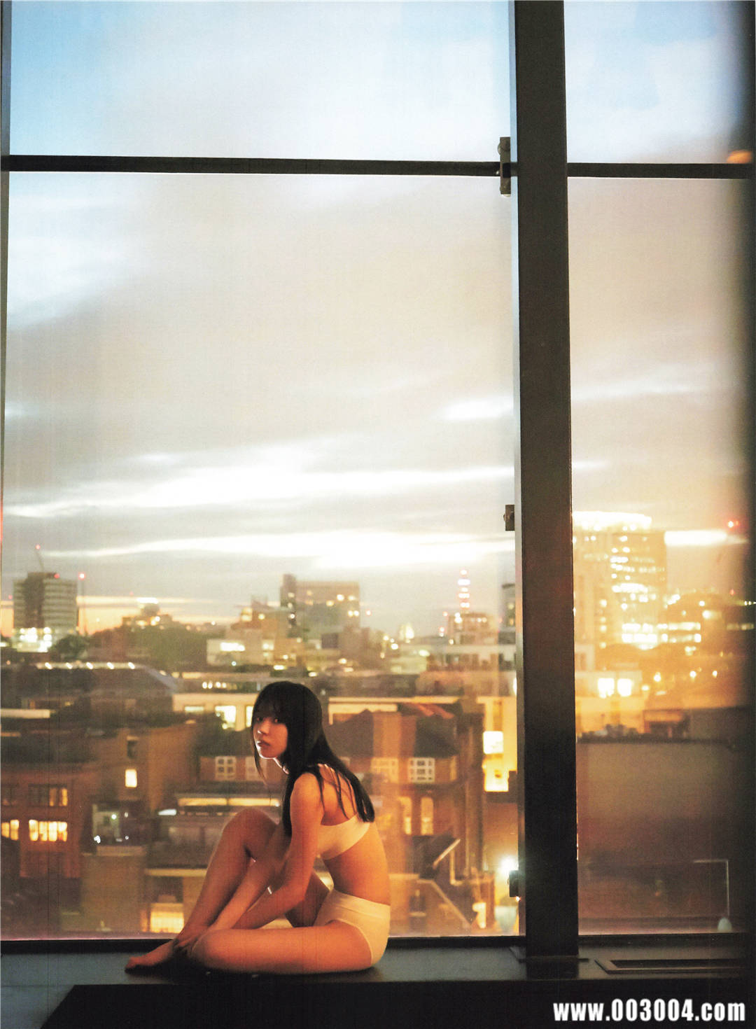 欅坂46 | 小林由依1st写真集《感情の構図》高清全本