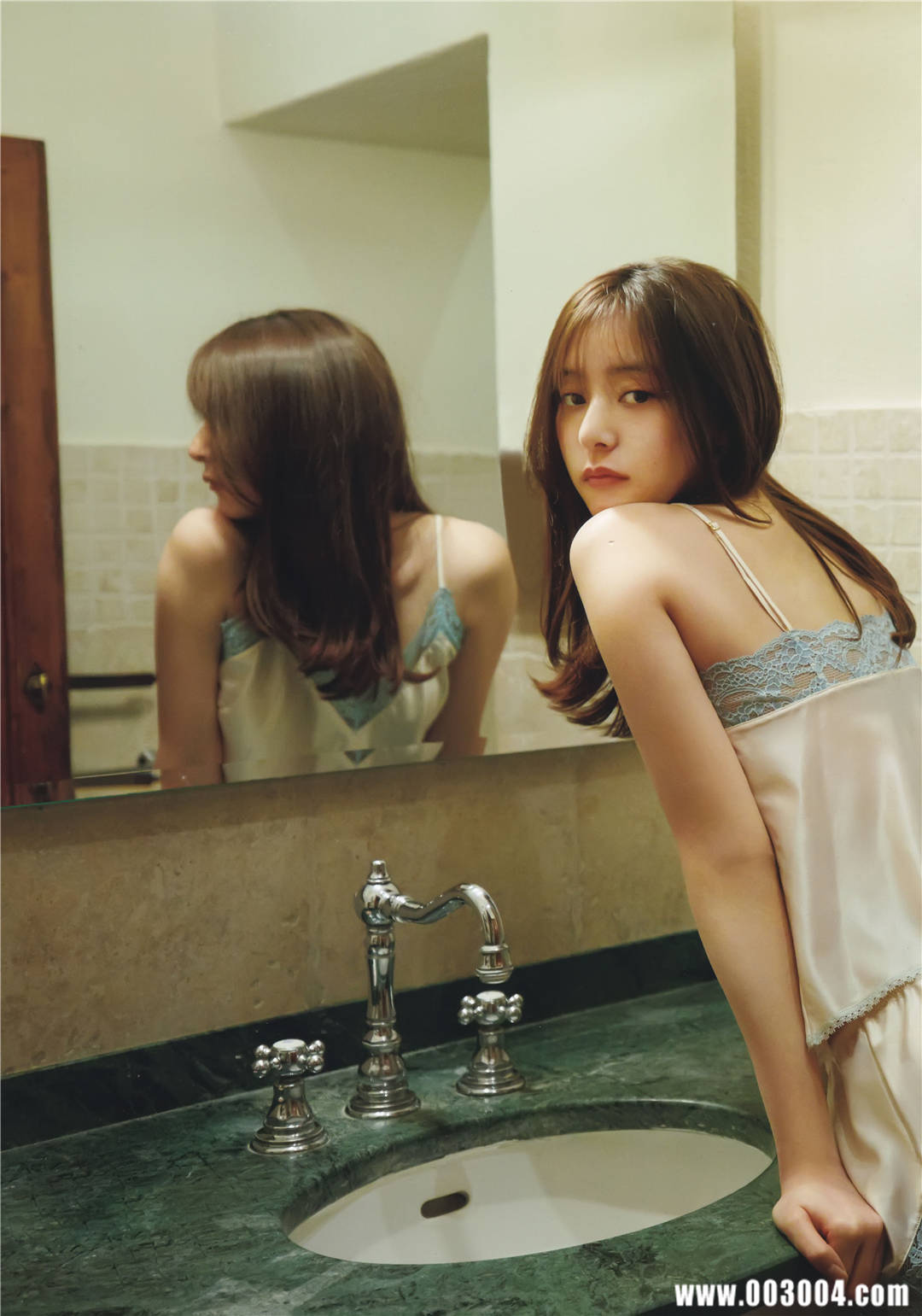 如恋人般の親密 | 新木优子2nd写真集《honey》