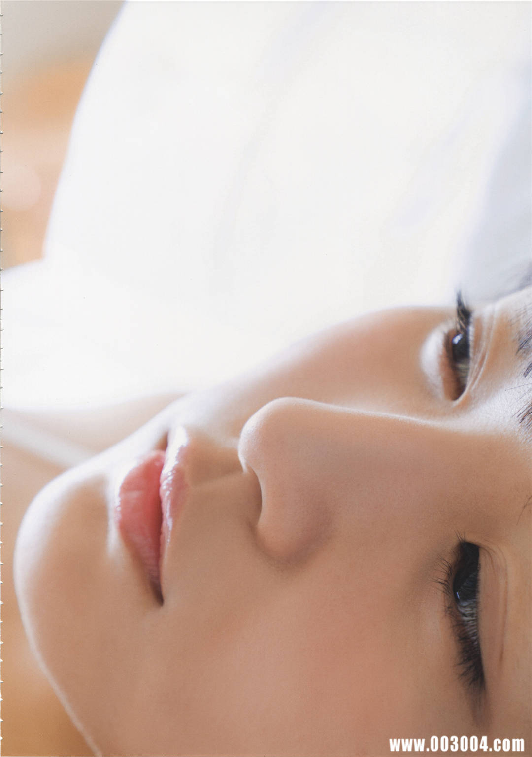 浅川梨奈1ST写真集《なないろ》高清全本