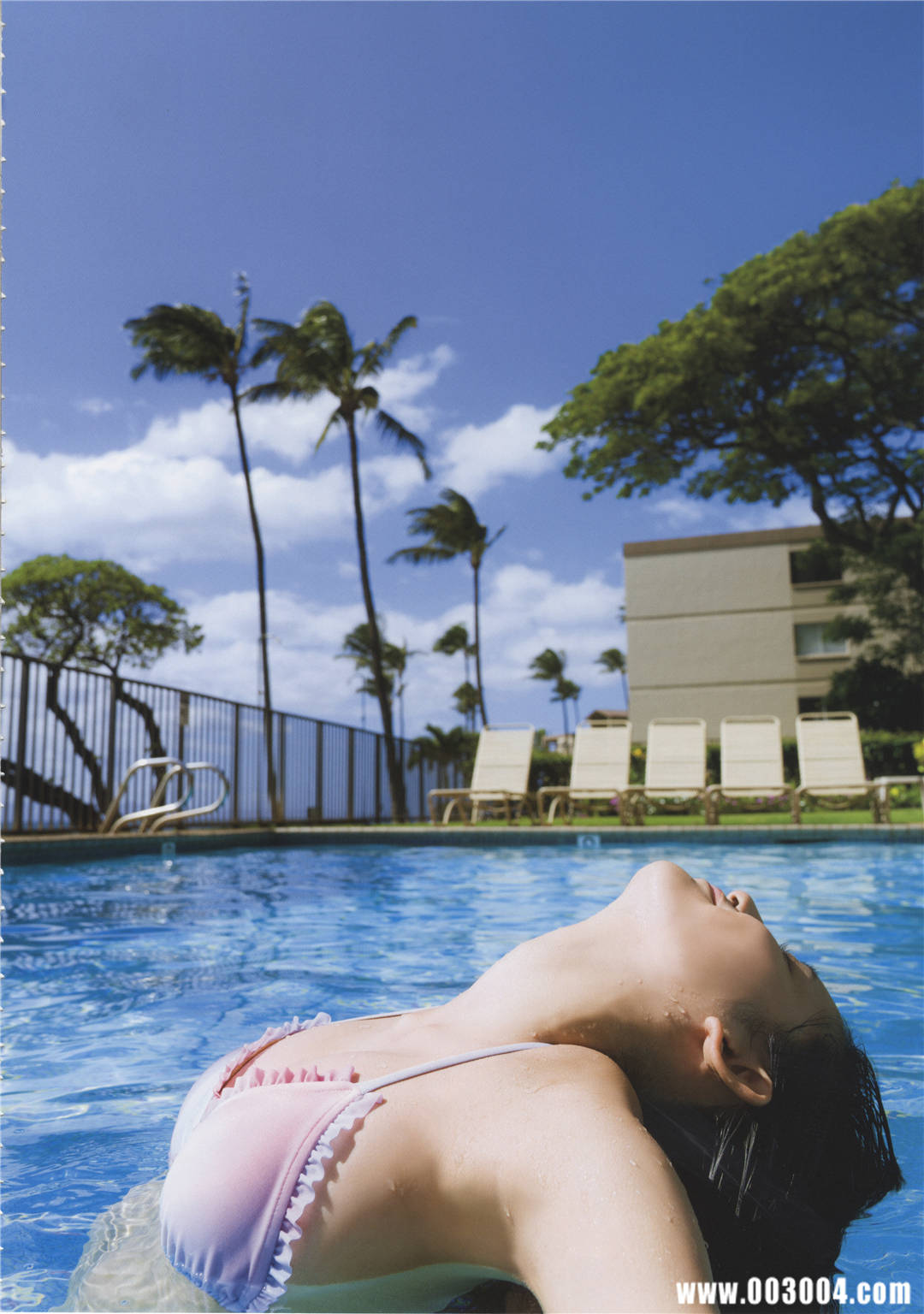 浅川梨奈1ST写真集《なないろ》高清全本