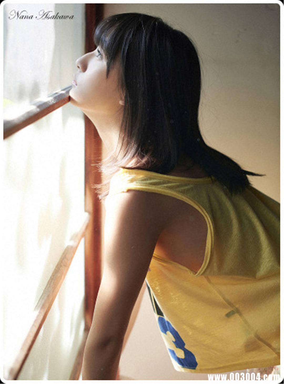 浅川梨奈写真集《スペシャルコンテンツ 目が合ったらもう離れられない》高清全本