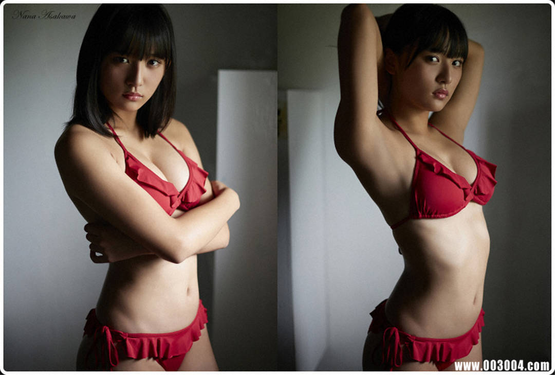 浅川梨奈写真集《スペシャルコンテンツ 目が合ったらもう離れられない》高清全本