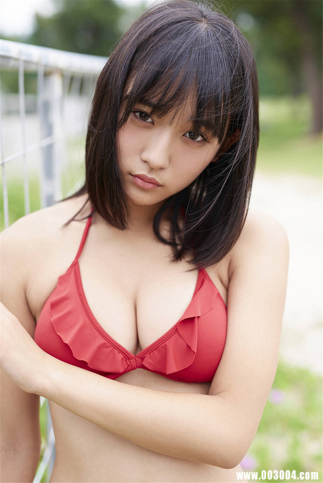 浅川梨奈写真集《スペシャルコンテンツ 目が合ったらもう離れられない》高清全本