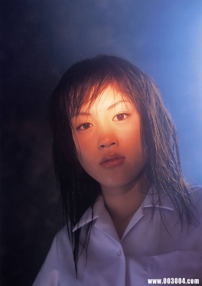 绫濑遥写真集《ひと夏…。》高清全本