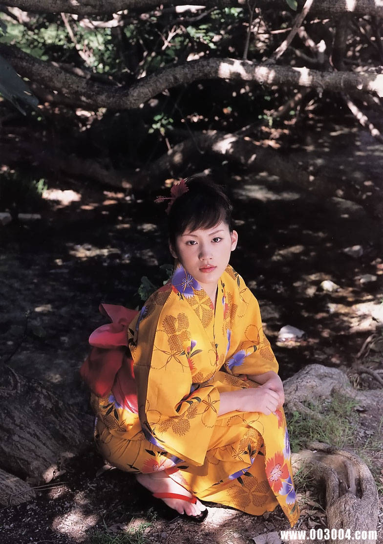 绫濑遥写真集《ひと夏…。》高清全本