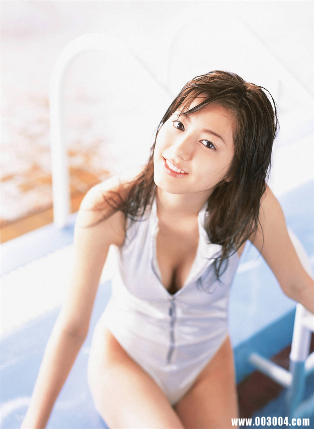 杉本有美写真集《压倒的美少女》高清全本