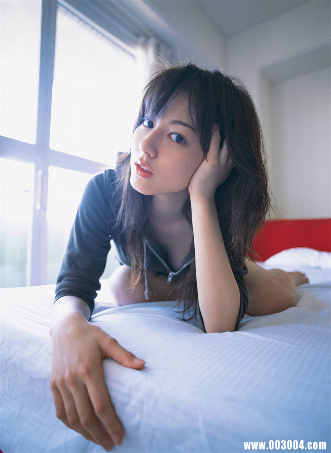 杉本有美写真集《压倒的美少女》高清全本