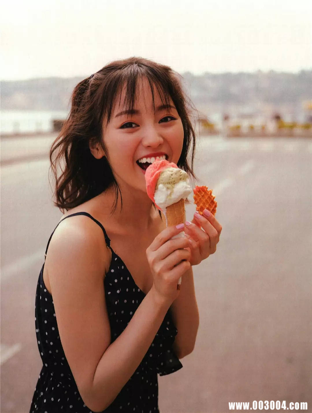 迷之自信の女孩 | 今泉佑唯写真集《誰も知らない私》高清全本