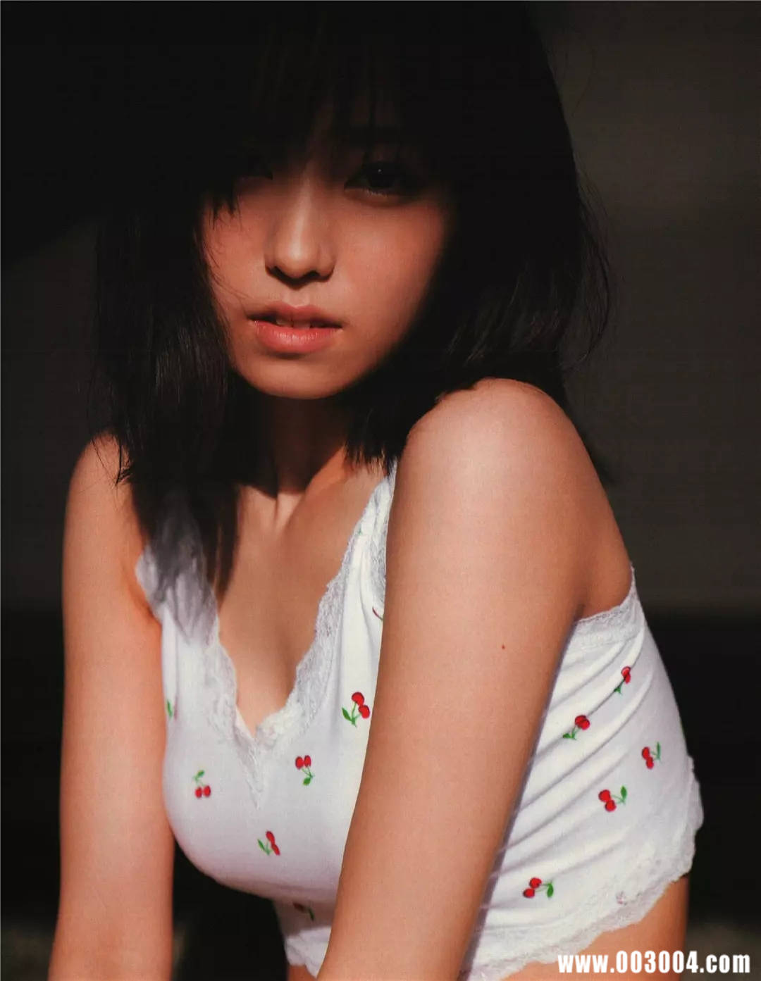 迷之自信の女孩 | 今泉佑唯写真集《誰も知らない私》高清全本