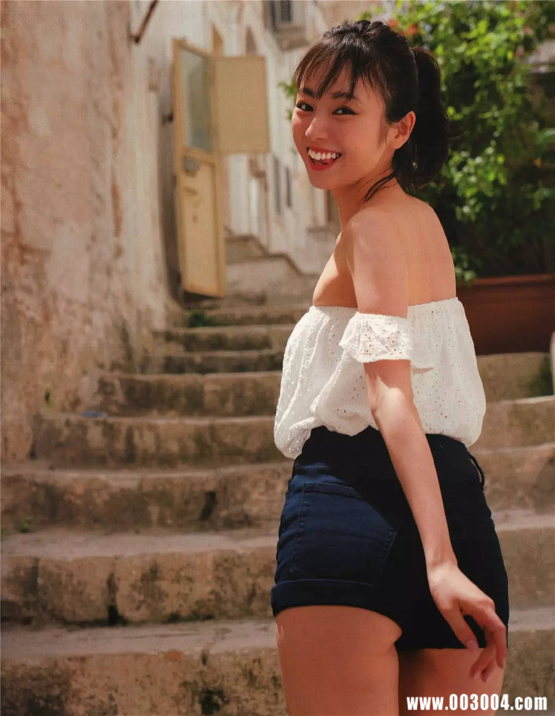 迷之自信の女孩 | 今泉佑唯写真集《誰も知らない私》高清全本