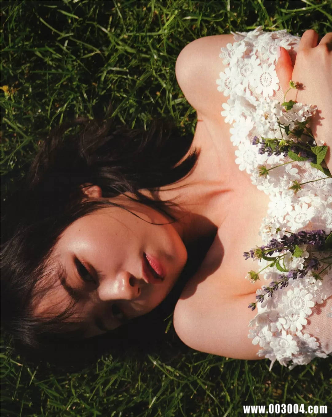 迷之自信の女孩 | 今泉佑唯写真集《誰も知らない私》高清全本