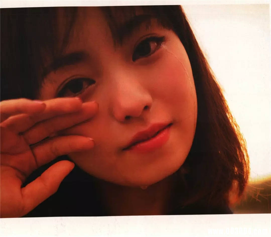 迷之自信の女孩 | 今泉佑唯写真集《誰も知らない私》高清全本