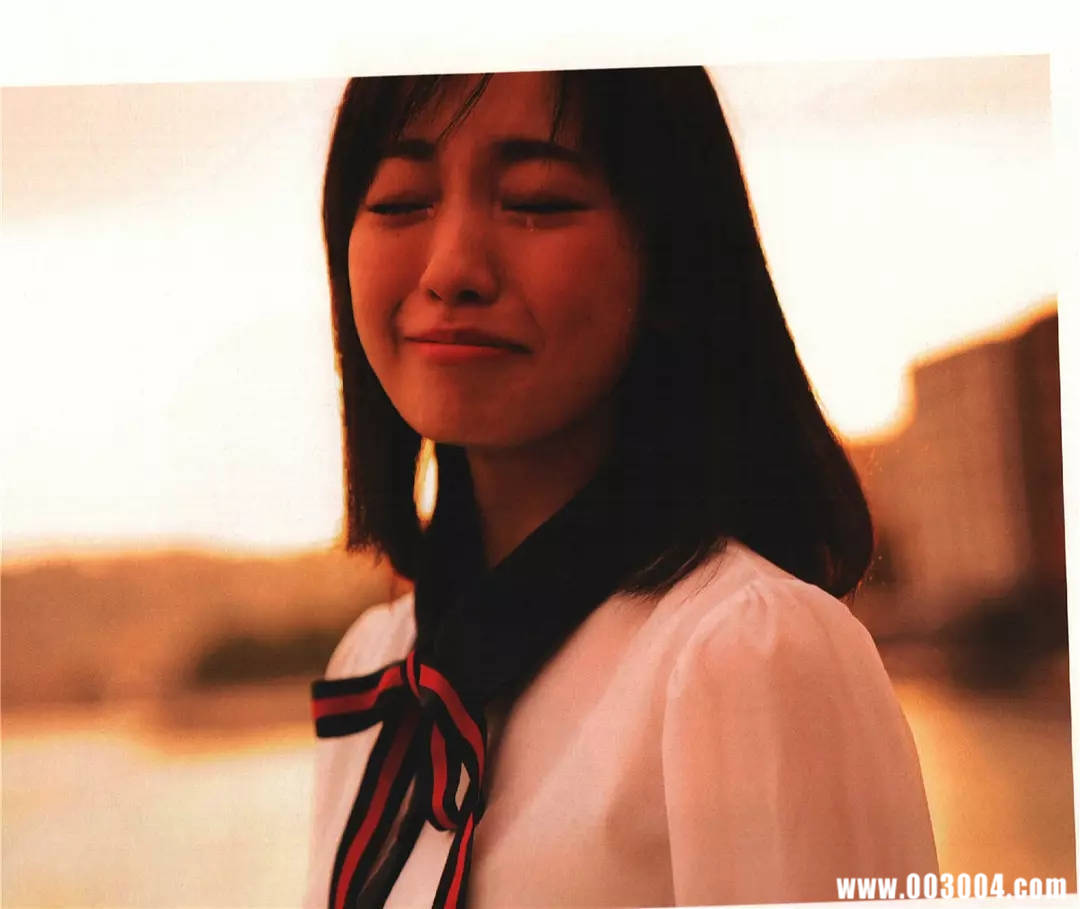 迷之自信の女孩 | 今泉佑唯写真集《誰も知らない私》高清全本