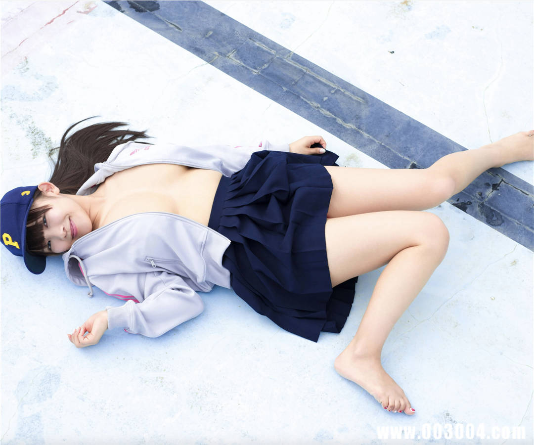 天木纯写真集《モンスターロリ巨乳、爆誕。》高清全本