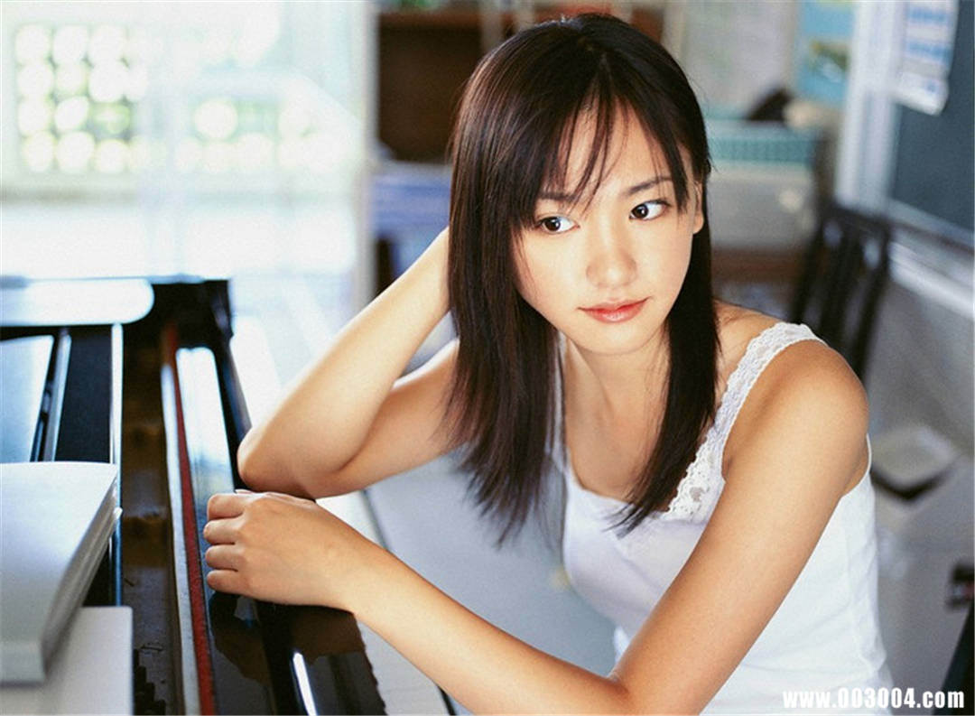 新垣结衣写真集《WEEKLY · A HAPPY NEW GAKKY》高清全本