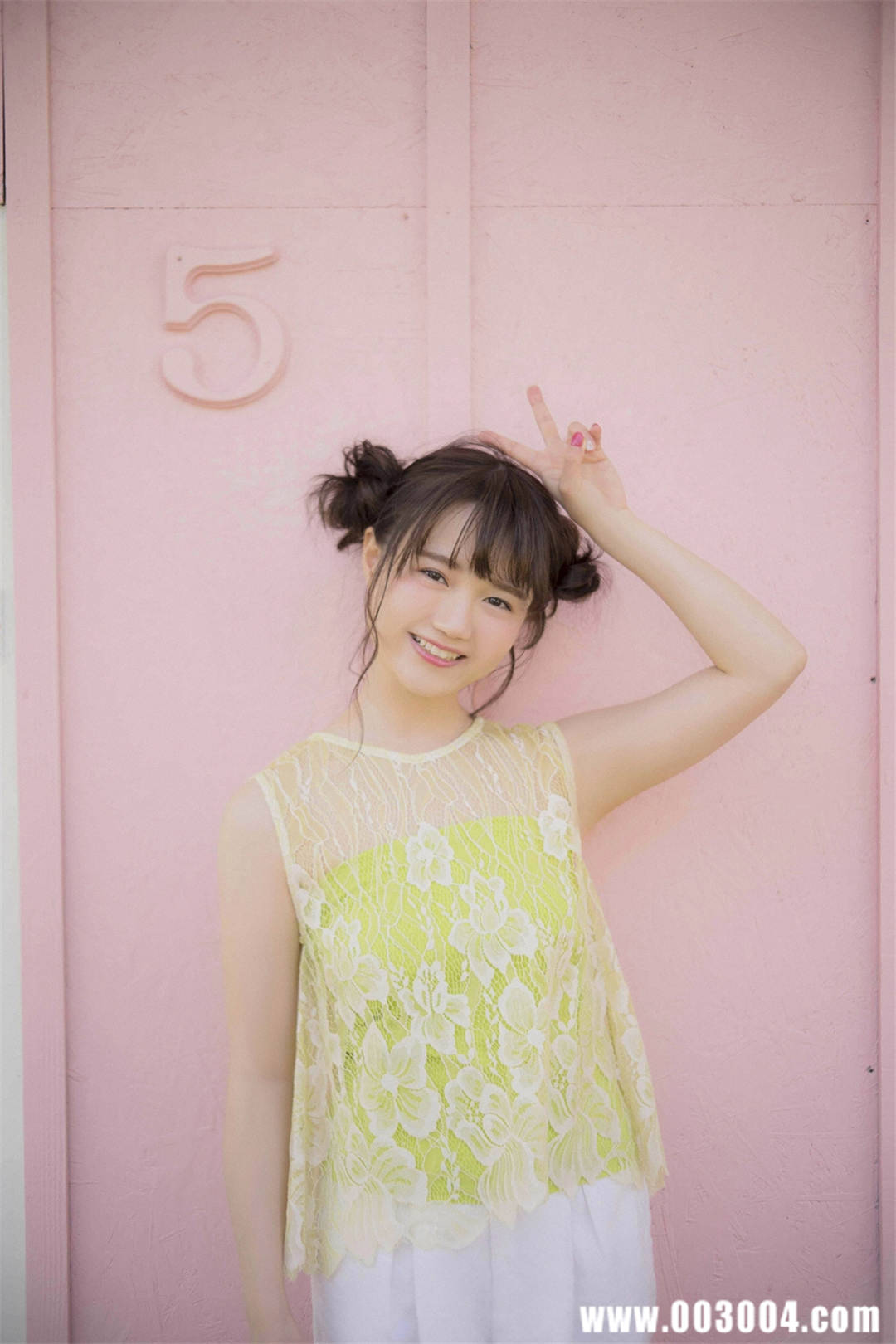 尾崎由香写真集《 ぼくは ただ きみと···》高清全本