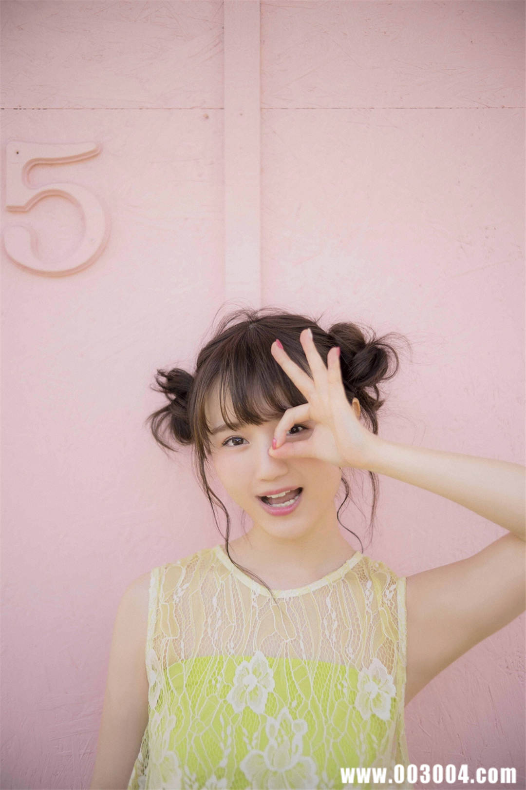 尾崎由香写真集《 ぼくは ただ きみと···》高清全本