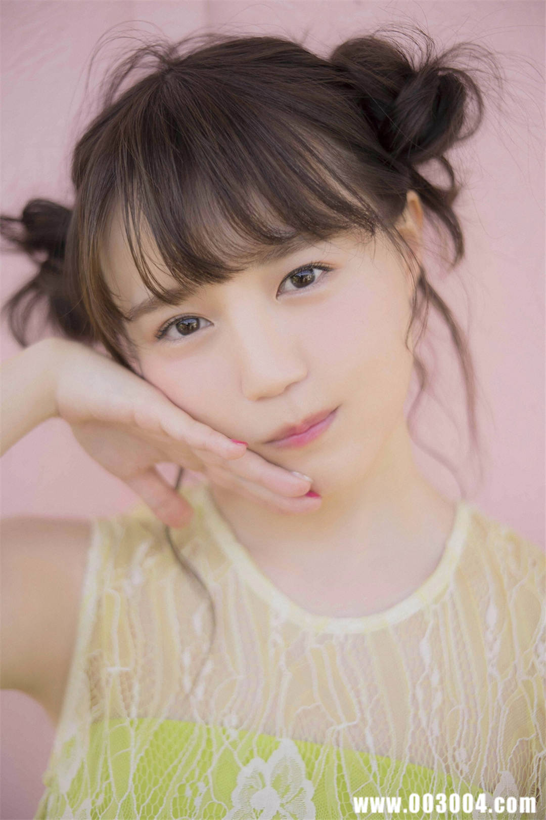 尾崎由香写真集《 ぼくは ただ きみと···》高清全本