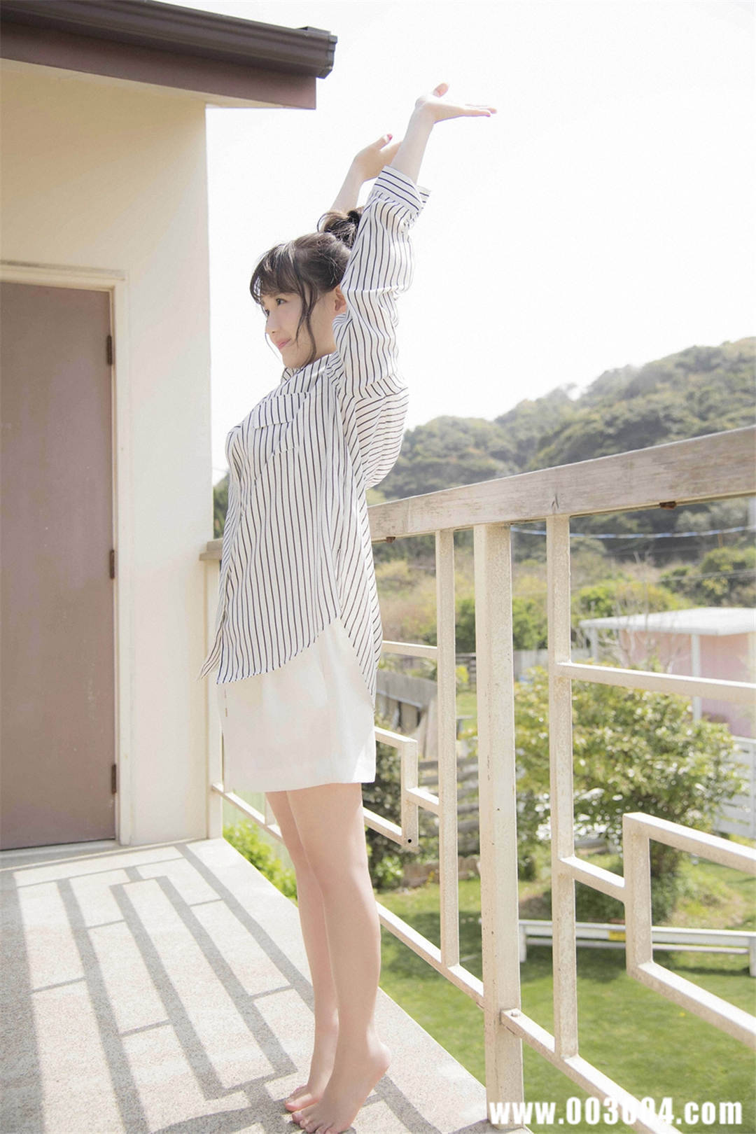 尾崎由香写真集《 ぼくは ただ きみと···》高清全本