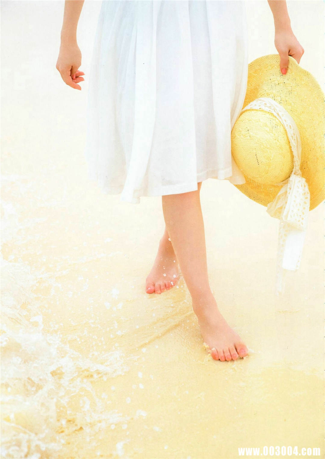 秋元真夏1ST写真集《真夏の気圧配置》高清全本